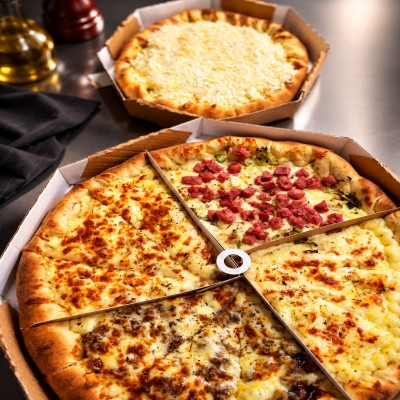 Pizza Gigante + Pequena Doce